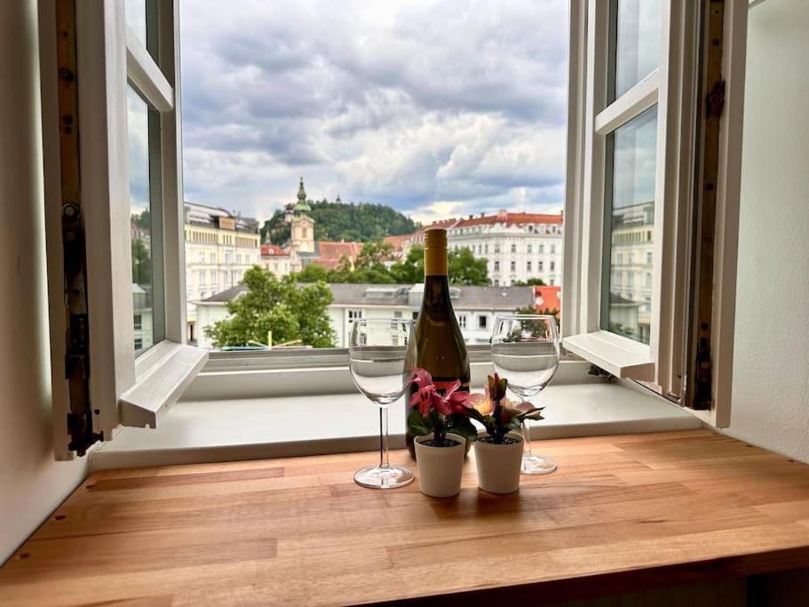 Panorama Schlossberg & Jacuzzi 格拉茨 外观 照片